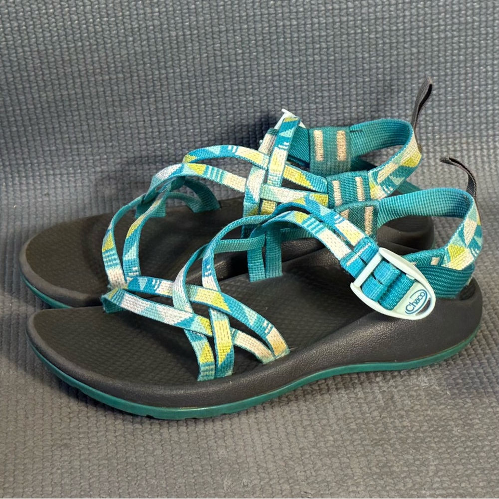 Chaco Z Cloud‎ X Sports Sandals Blue Geometric Hiking Big Kid Size 4Y